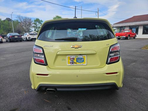 Brimstone 2017 Chevrolet Sonic LT