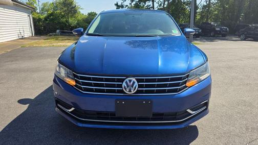 Reef Blue Metallic 2016 Volkswagen Passat 1.8T SE
