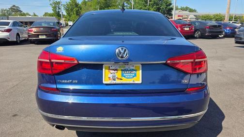 Reef Blue Metallic 2016 Volkswagen Passat 1.8T SE