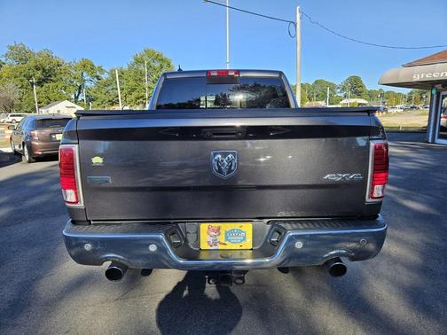 2018 RAM 1500 Laramie