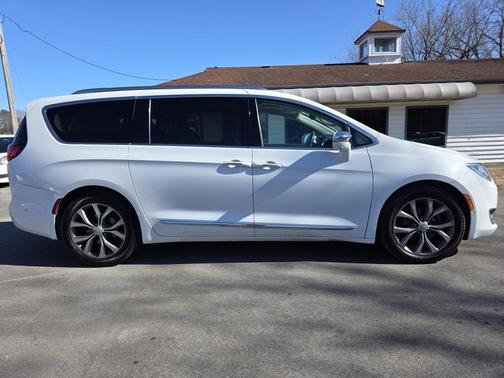 2020 Chrysler Pacifica Limited