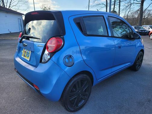 2013 Chevrolet Spark 1LT