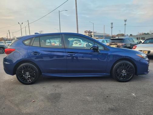 2017 Subaru Impreza 2.0i Sport