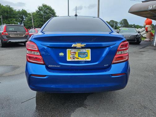 Kinetic Blue Metallic 2019 Chevrolet Sonic LT