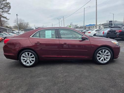 2015 Chevrolet Malibu 2LT