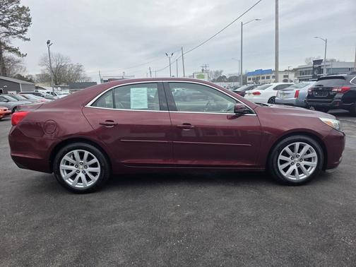 2015 Chevrolet Malibu 2LT