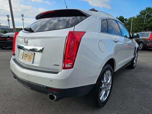 Platinum Ice Tricoat 2013 Cadillac SRX Performance Collection