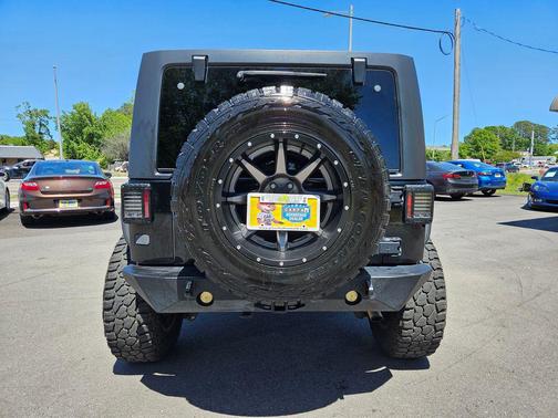 Black Clearcoat 2017 Jeep Wrangler Unlimited Rubicon
