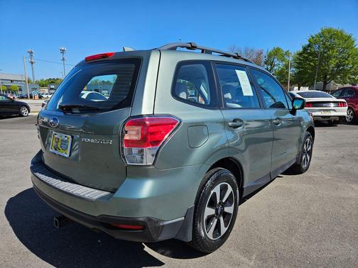 2018 Subaru Forester 2.5i