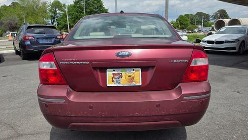 Red 2007 Ford Five Hundred Limited