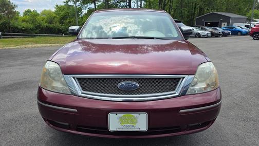 Red 2007 Ford Five Hundred Limited