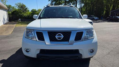 Glacier White 2015 Nissan Frontier PRO-4X