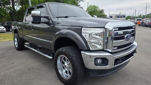 Magnetic Metallic 2015 Ford F-250 Lariat