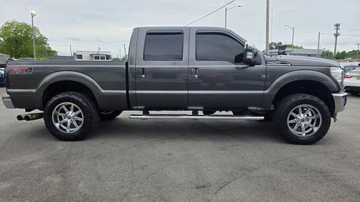 Magnetic Metallic 2015 Ford F-250 Lariat