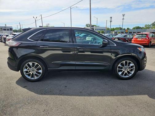 Tuxedo Black Metallic 2015 Ford Edge Titanium