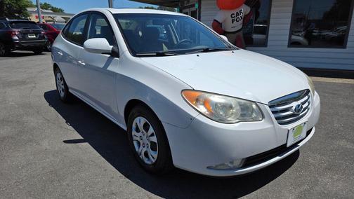 Nordic White 2010 Hyundai ELANTRA GLS