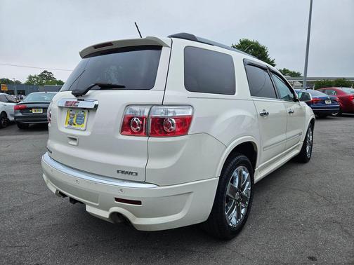 Summit White 2011 GMC Acadia Denali