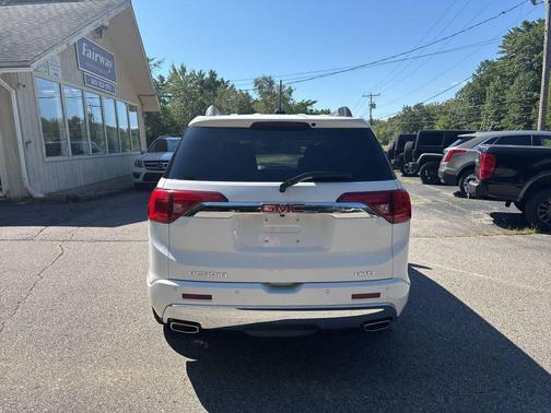 2019 GMC Acadia Denali