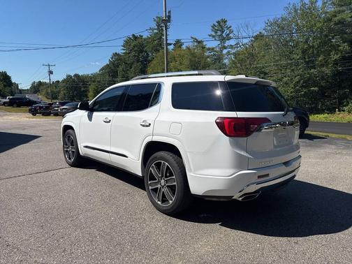 2019 GMC Acadia Denali