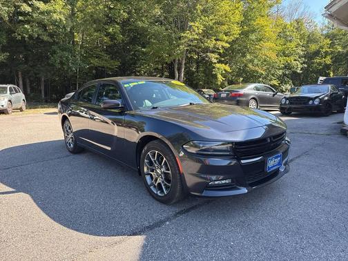 2017 Dodge Charger SXT