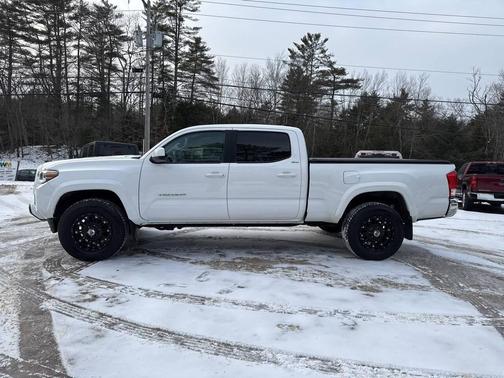 2016 Toyota Tacoma SR5