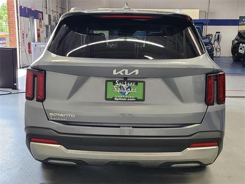 2024 Kia Sorento S