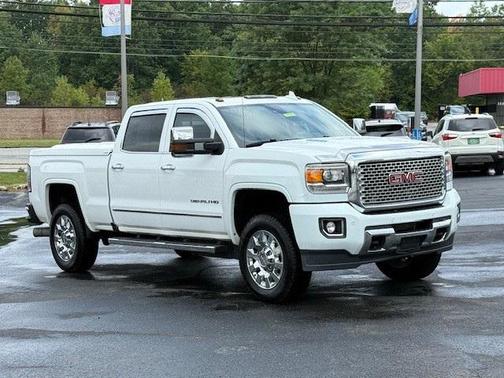 2016 GMC Sierra 2500 Denali