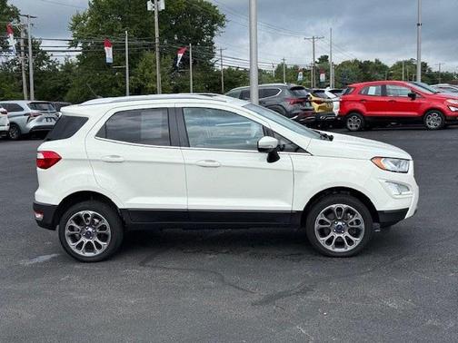 2022 Ford EcoSport Titanium