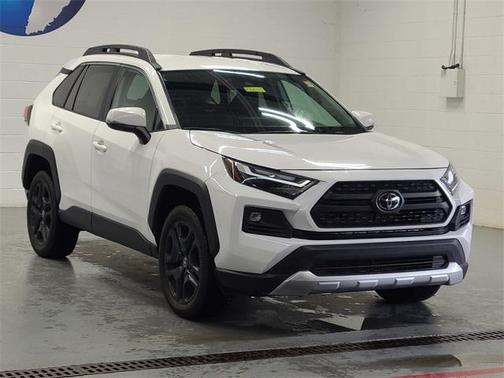 2023 Toyota RAV4 Adventure