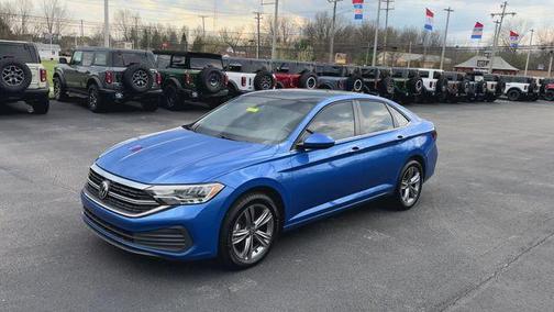 Rising Blue Metallic 2022 Volkswagen Jetta 1.5T SE