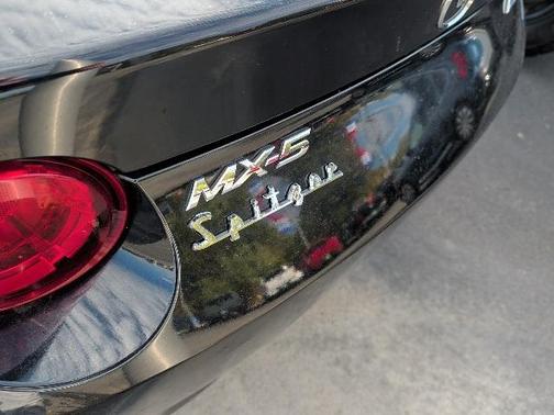 2016 Mazda MX-5 Miata Grand Touring