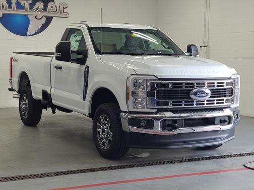 2025 Ford F-350 XLT