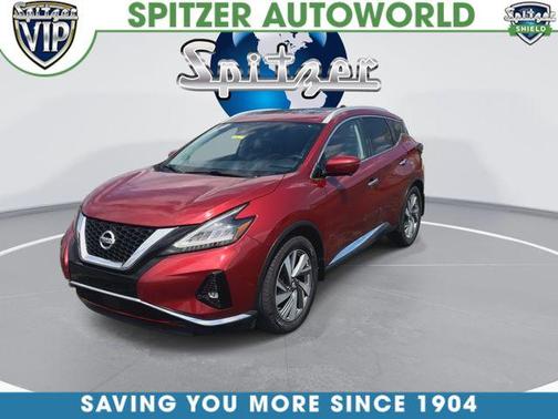 Red 2019 Nissan Murano SL