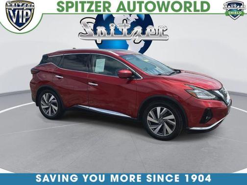 Red 2019 Nissan Murano SL