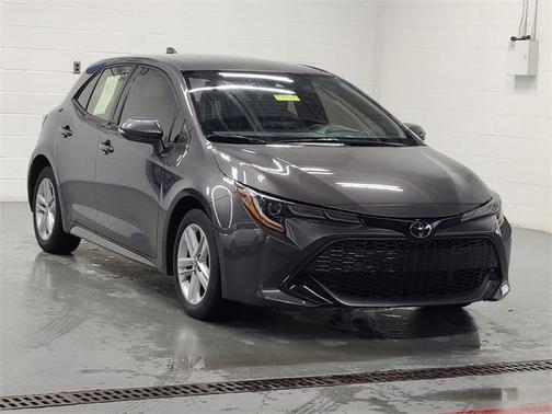 2022 Toyota Corolla Hatchback SE