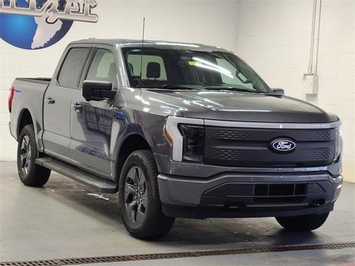 2025 Ford F-150 Lightning Flash