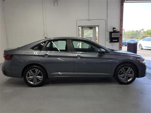 2023 Volkswagen Jetta 1.5T SE