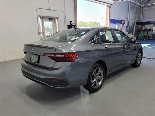 2023 Volkswagen Jetta 1.5T SE
