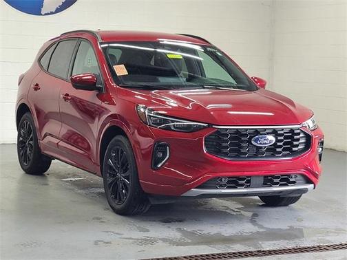 2023 Ford Escape ST-Line Elite