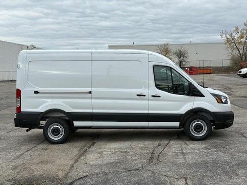 2026 Ford Transit-250 