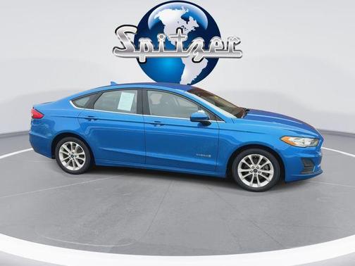 2019 Ford Fusion Hybrid SE