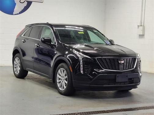 2022 Cadillac XT4 Luxury