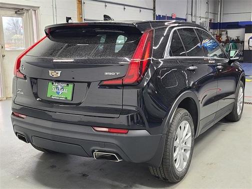 2022 Cadillac XT4 Luxury
