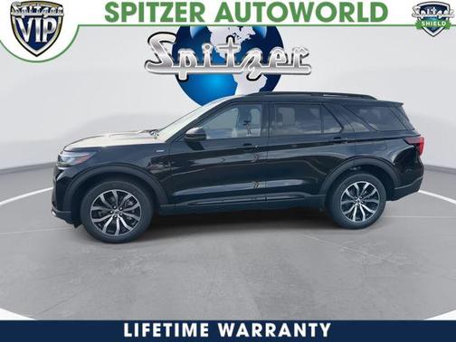 Agate Black Metallic 2026 Ford Explorer ST-Line