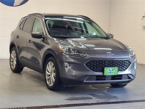 2021 Ford Escape Titanium Hybrid