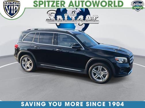 Midnight Black 2023 Mercedes-Benz GLB 250
