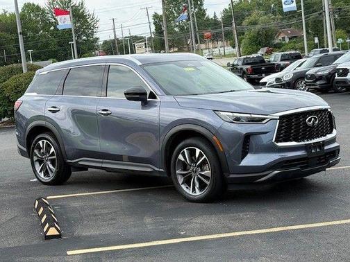 2022 INFINITI QX60 Luxe