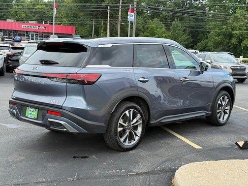 2022 INFINITI QX60 Luxe