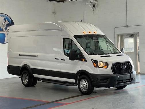 2025 Ford Transit-350