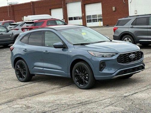 2026 Ford Escape ST-Line Elite
